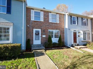 19828 Wheelwright Dr, Gaithersburg, MD 20886