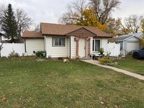 5218 N 42nd Ave S, Taber, AB T1G 1B3