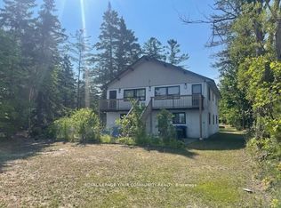 274 Coastline Dr UNIT A, Wasaga Beach, ON L9Z 2M4