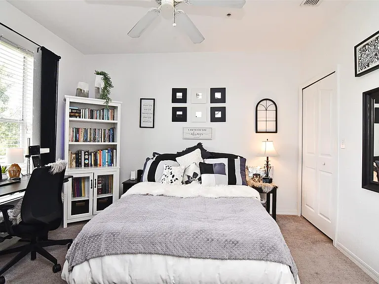 8929 Legacy Ct #305 — Photo 3