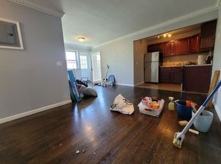 36 Pilling St #3, Brooklyn, NY 11207