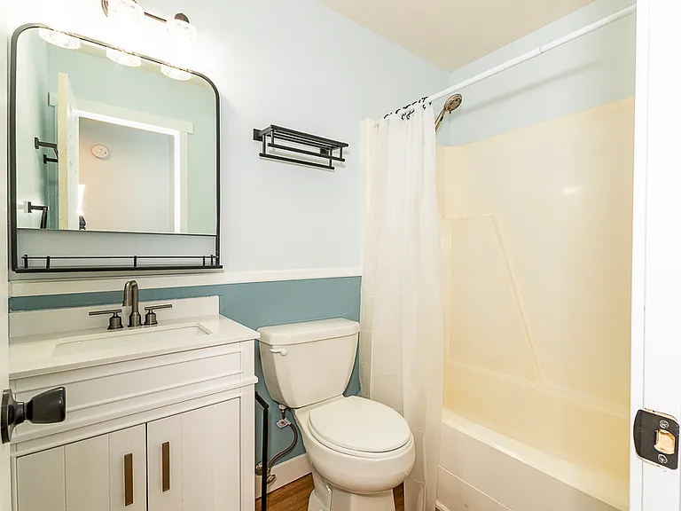 7645 Timbercreek Ct #4 — Photo 12