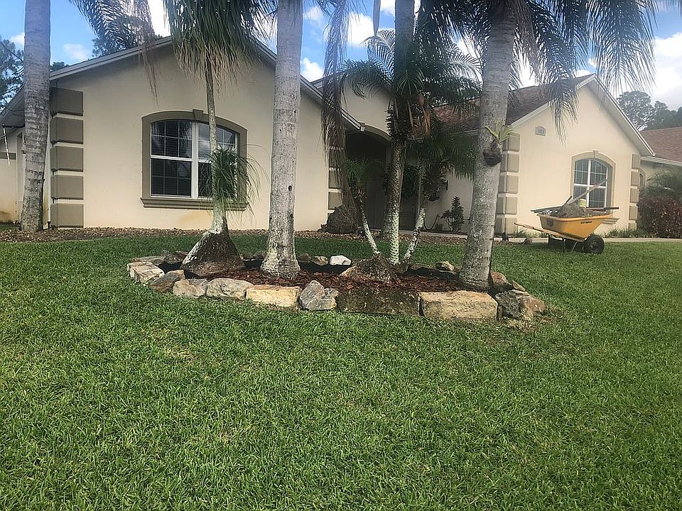 2nd image of 1053 Hammacher Ave SW