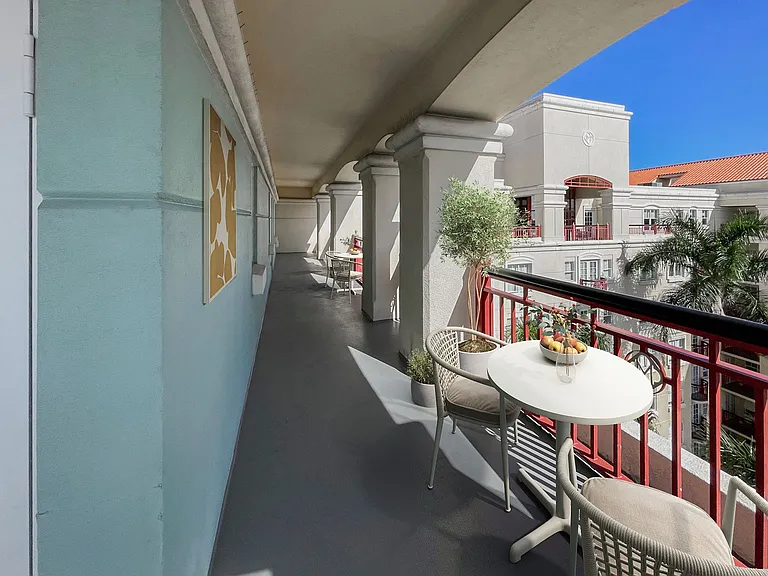 Mizner Park Apartments — Photo 21