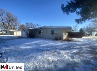 2816 Meek Ave, Sioux City, IA 51111