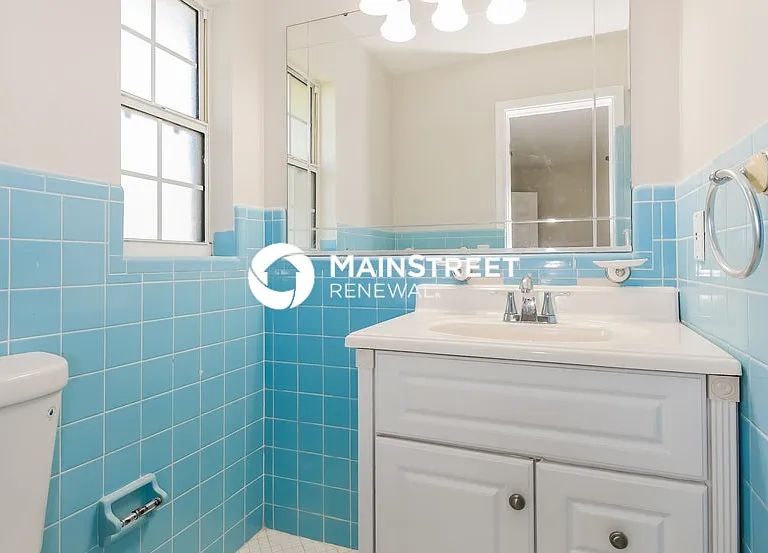 1660 Thoreau St — Photo 14