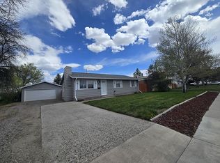 427 N 4th St W, Riverton, WY 82501