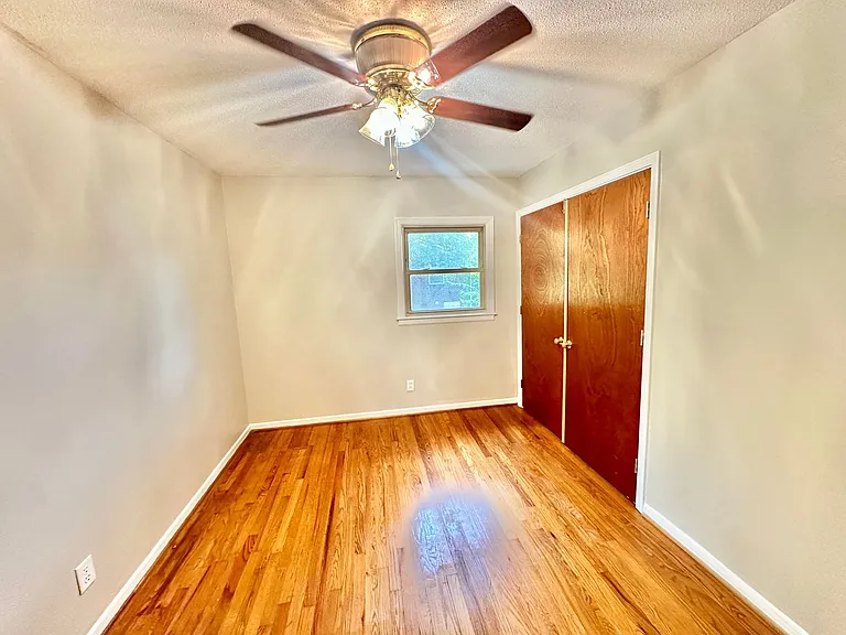 1644 Nicholson Ave — Photo 13