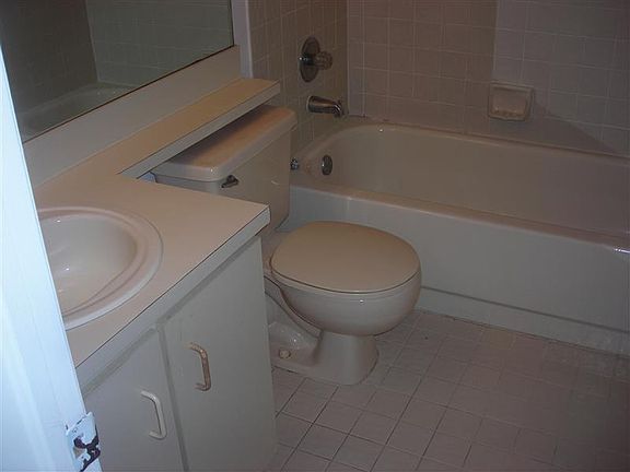 3rd image of 486 NE 210th Circle Ter APT 204