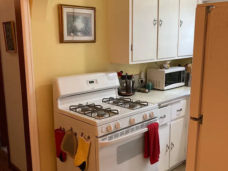 410 N Paterson St #4 — Photo 5