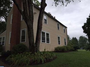 916 Shippen Ln, West Chester, PA 19382