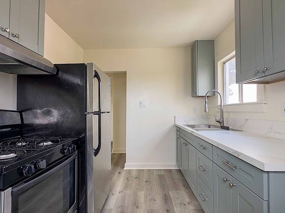 3rd image of 3890-3896 Logan Ave #3894