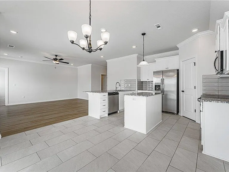 317 S Nightfall Ave — Photo 8