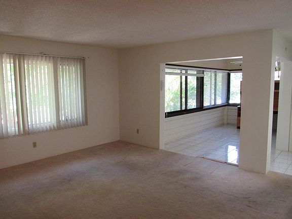 3rd image of 1800 SE Saint Lucie Blvd APT 4-203