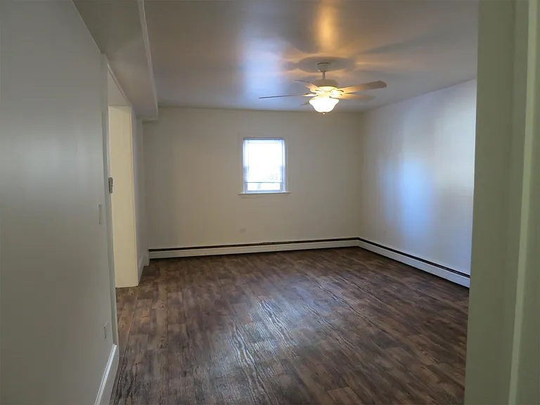 211 Stribling Ave #2 — Photo 9