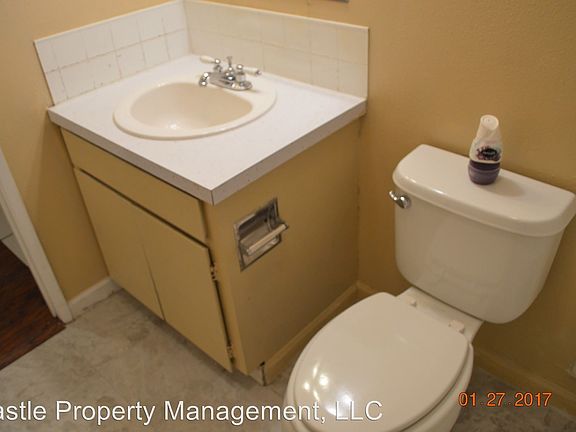5th image of 390 W C St