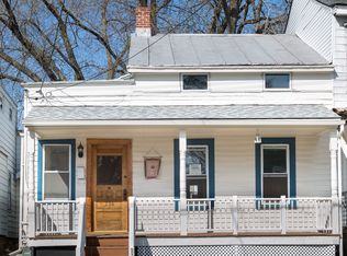 236 Allen St, Hudson, NY 12534