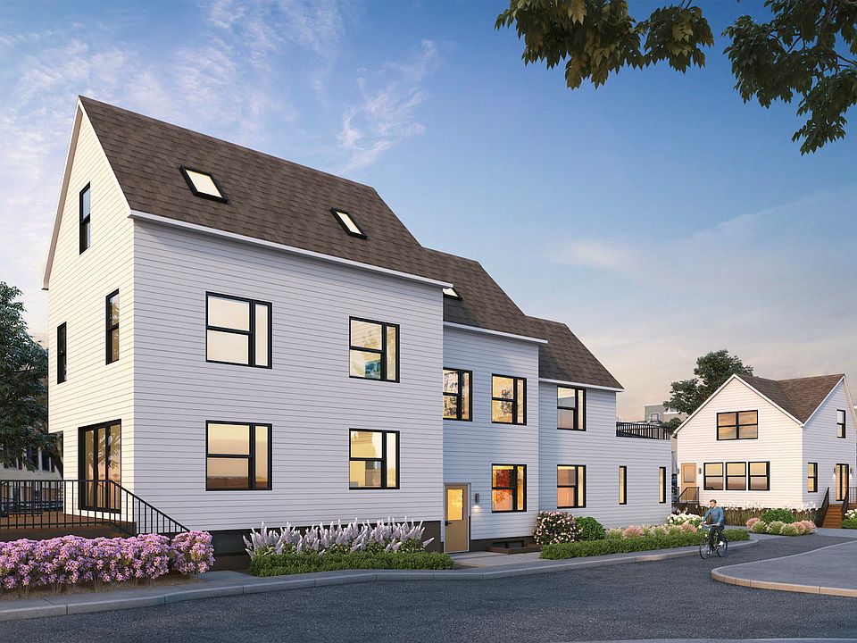 1st image of 60 Franklin St #2