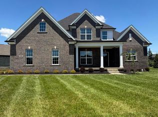 15967 Cumberland Lake Cir, Louisville, KY 40245