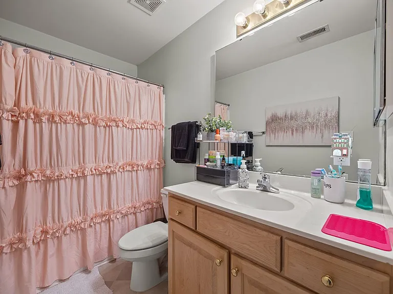 949 Pensford Dr — Photo 20