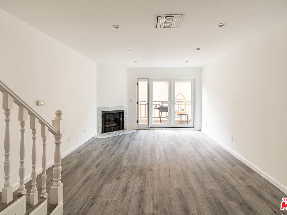 1st image of 14410 Dickens St APT 3