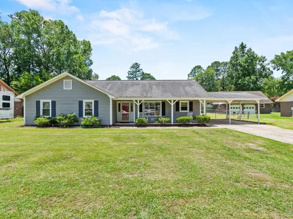 1304 Fairlawn Dr, Sumter, SC 29154