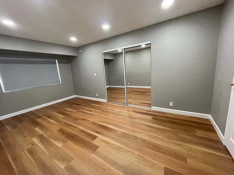 1438 Myrtle Ave — Photo 17