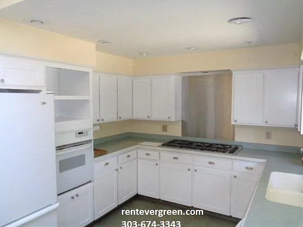 4150 Aspen Ln — Photo 9