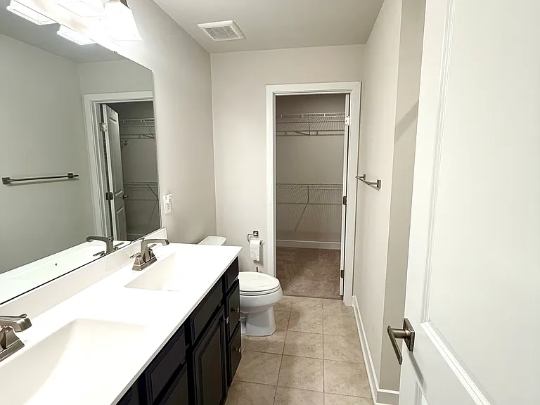 2807 Lewis Ave — Photo 22