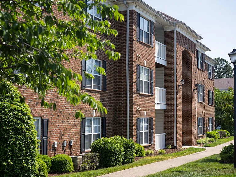 Greenhaven Trace Apartments — Photo 53
