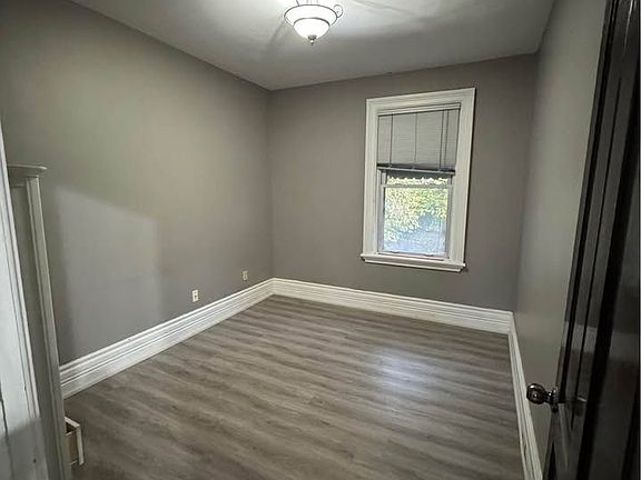 4th image of 777 Little Grey St