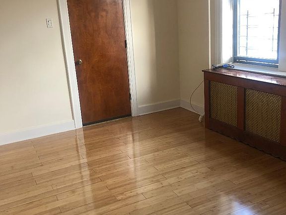 Side angle of front master bedroom