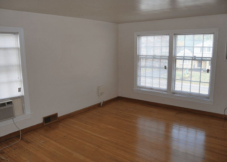 208 Breckinridge Ln Louisville, KY, 40207 Apartments for Rent Zillow