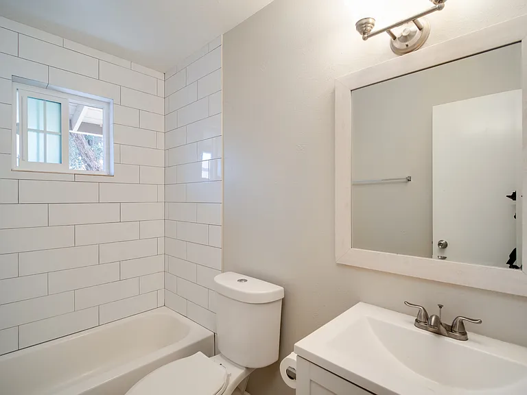 933 S Farmer Ave #939-2 — Photo 10