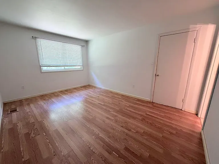 18711 Paprika Ct — Photo 14