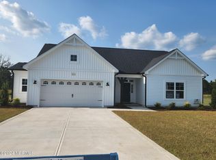 1011 Appaloosa Trl, Grimesland, NC 27837