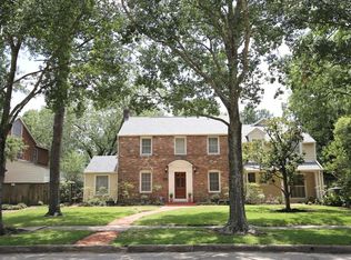 1908 Canterbury St, Houston, TX 77030