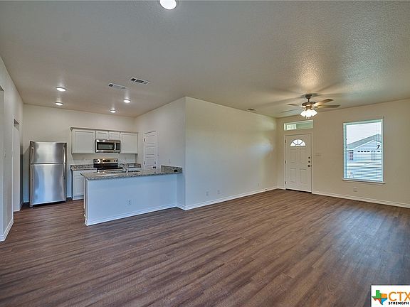 2nd image of 1111 Carlsberg Dr #A & B
