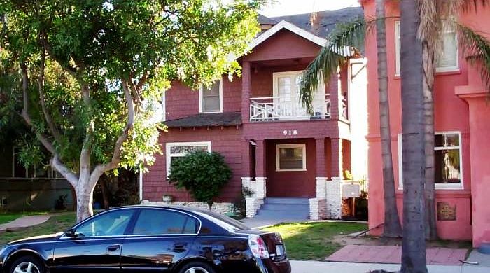 2nd image of 918 N Park Cir