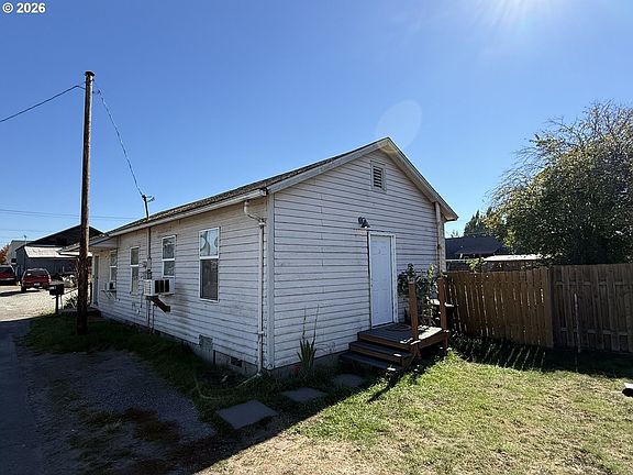 5th image of 108 Ross St