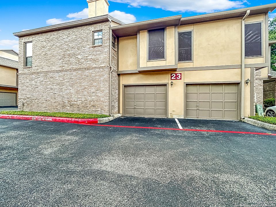 1st image of 11839 PARLIAMENT ST #2322