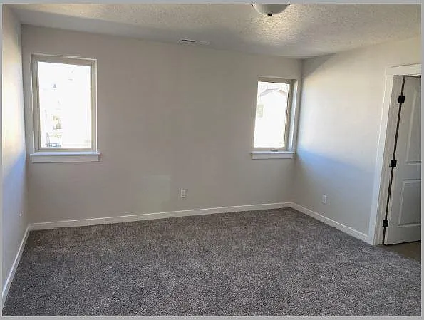 4058 E Blueberry St — Photo 4