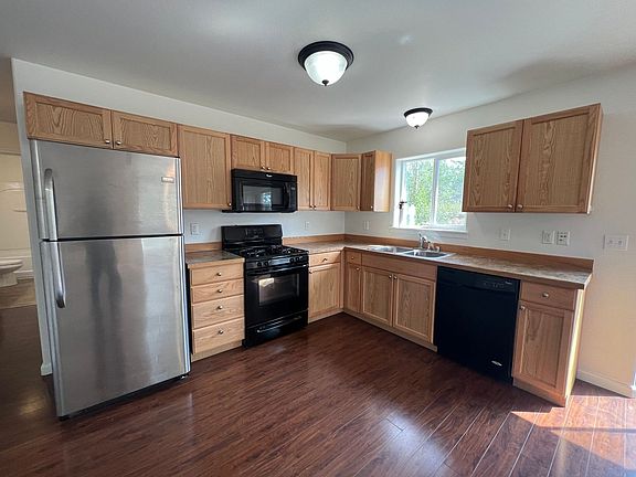 2nd image of 3809 Tweed Court Wasilla West L7 #B3