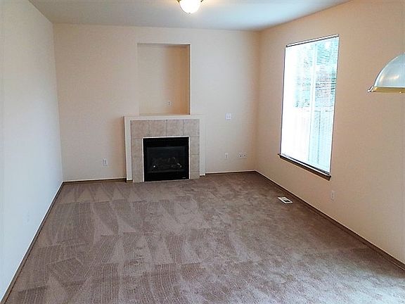 3rd image of 12708 166th Street Ct E