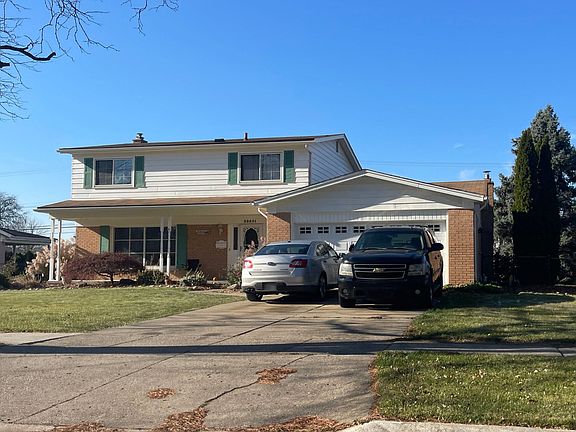 2nd image of 32831 Newcastle Dr