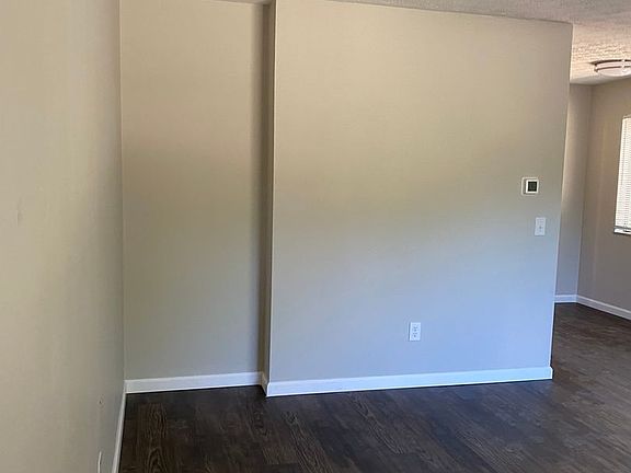 2nd image of 89 Devon Ct APT 4