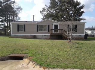 221 Hanover Dr, Byron, GA 31008