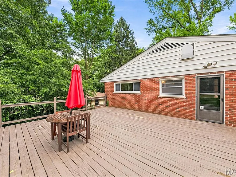 23 Beaver Dr — Photo 35