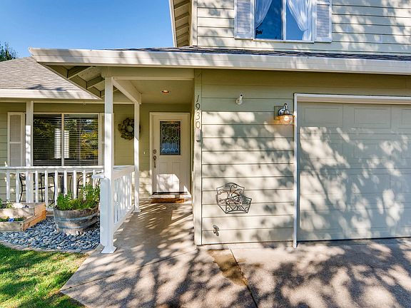 3rd image of 1930 SE 75th Ct