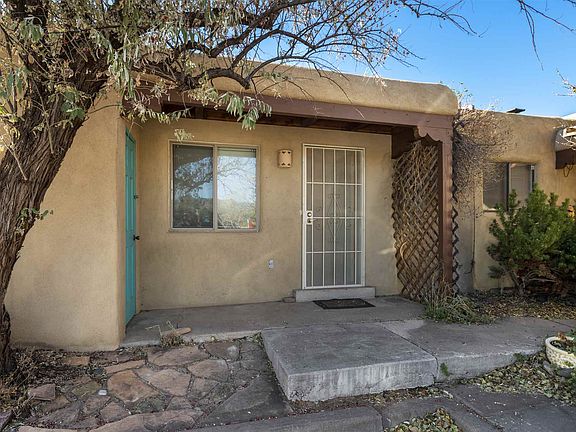 2nd image of 2724 Galisteo Ct APT 4
